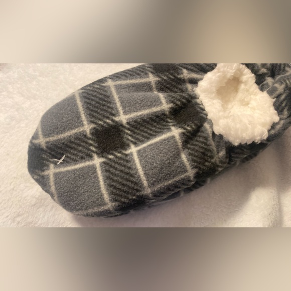 -Slippers- - Picture 2 of 7